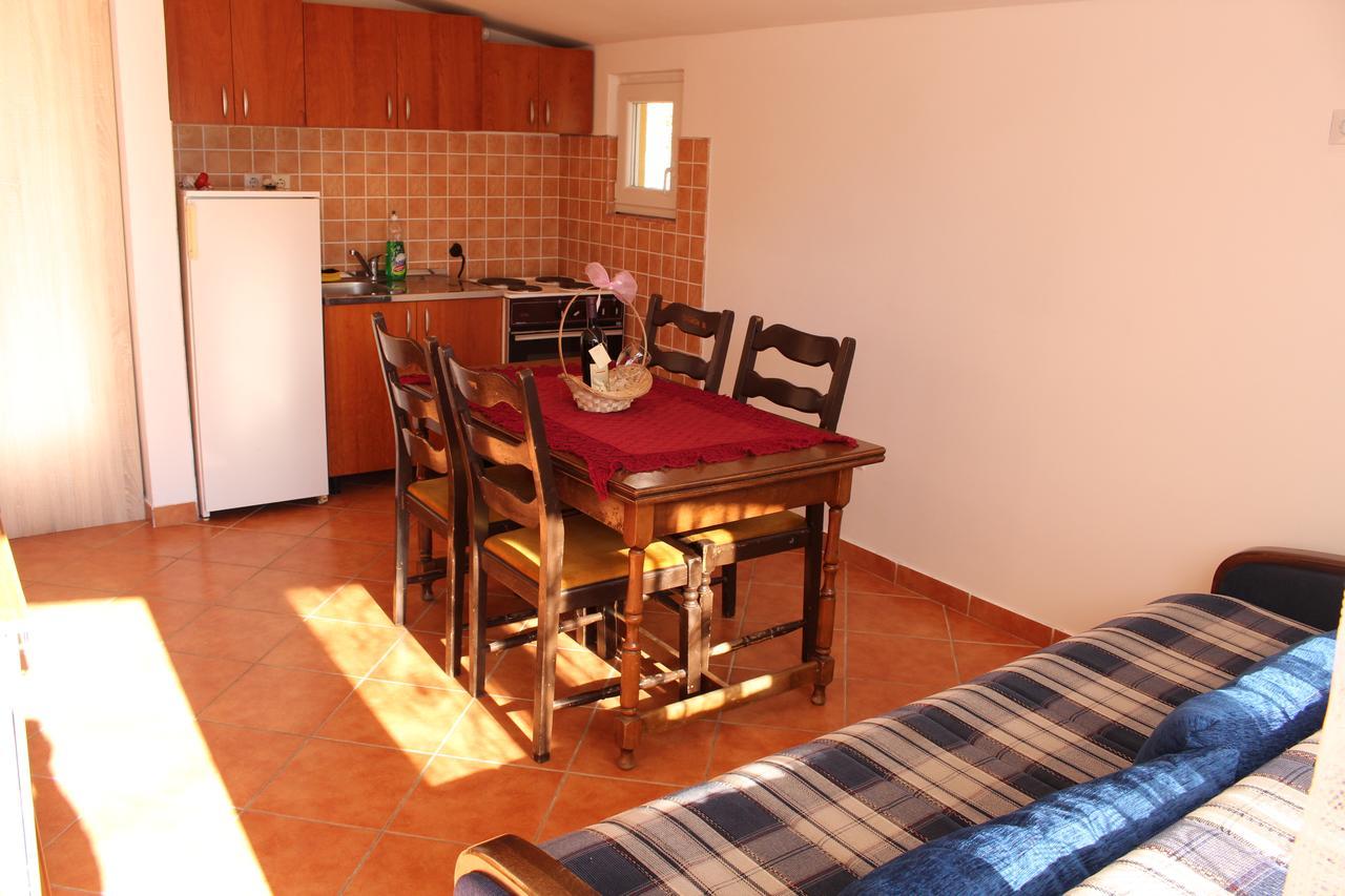 Apartments Todorovic Петровац Экстерьер фото